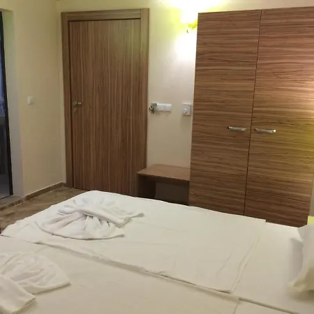 Vila Mariya Holiday شقة